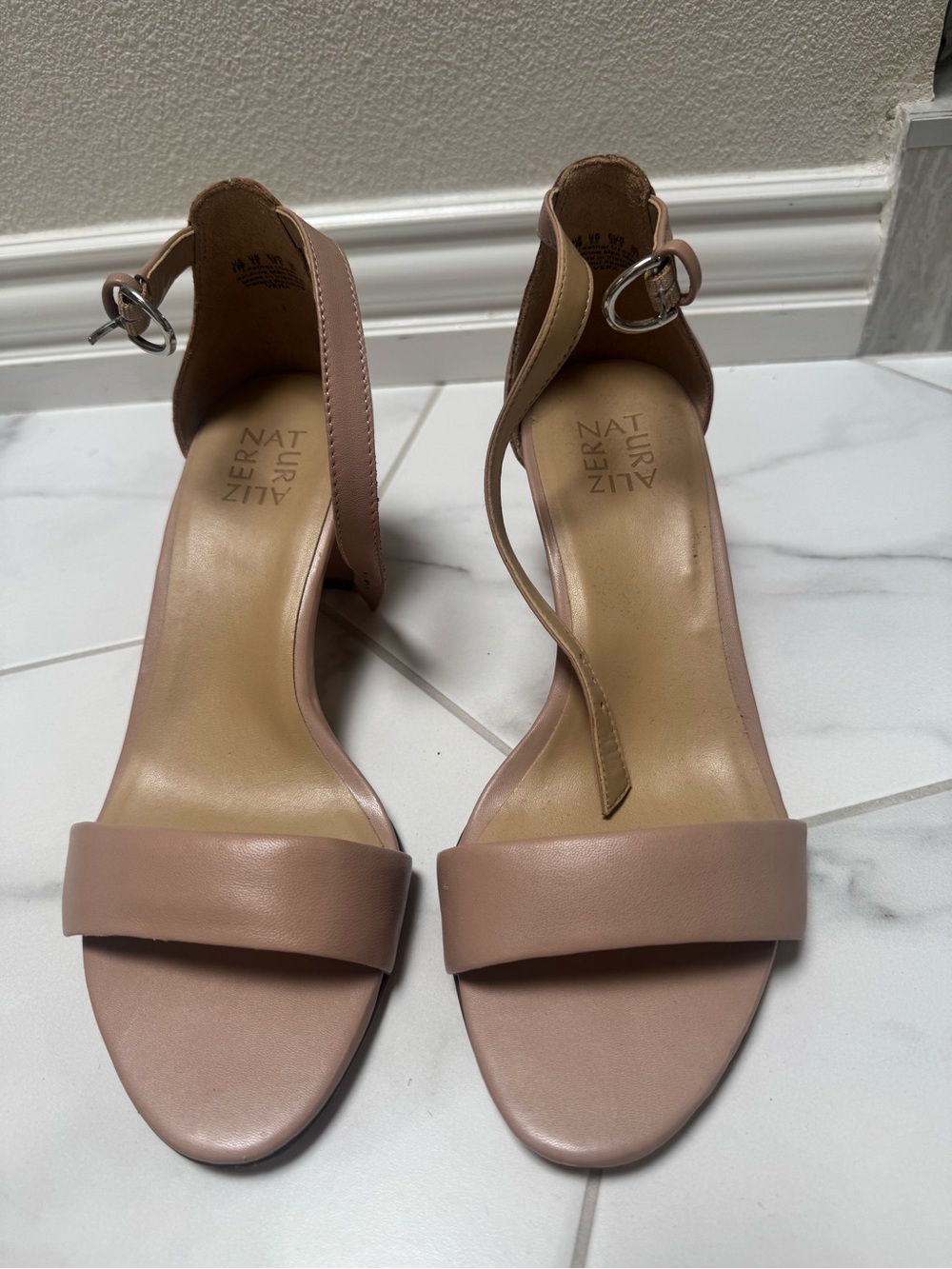 Nude Pinkish Beige Ankle Strap Block Heel Sandals -Naturalizer - Picture 2 of 4